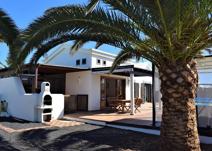 Villa Alai. Privacidad. Piscina Climatizada. Wifi. Tv Cable.